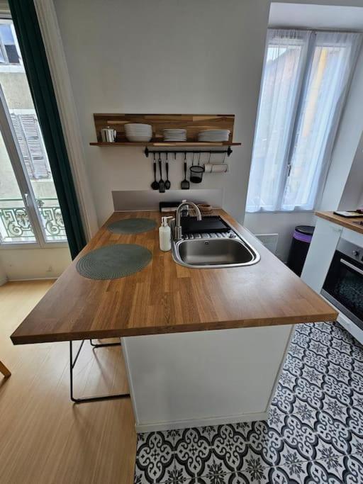 Appartement Le Cordelier - Centre Historique - Calme Absolu Pau